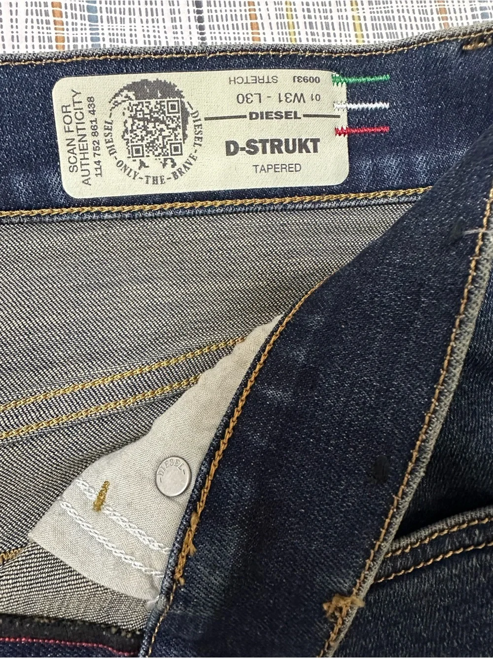 Diesel D-Strukt Men's Dark Blue Washed Denim Jeans